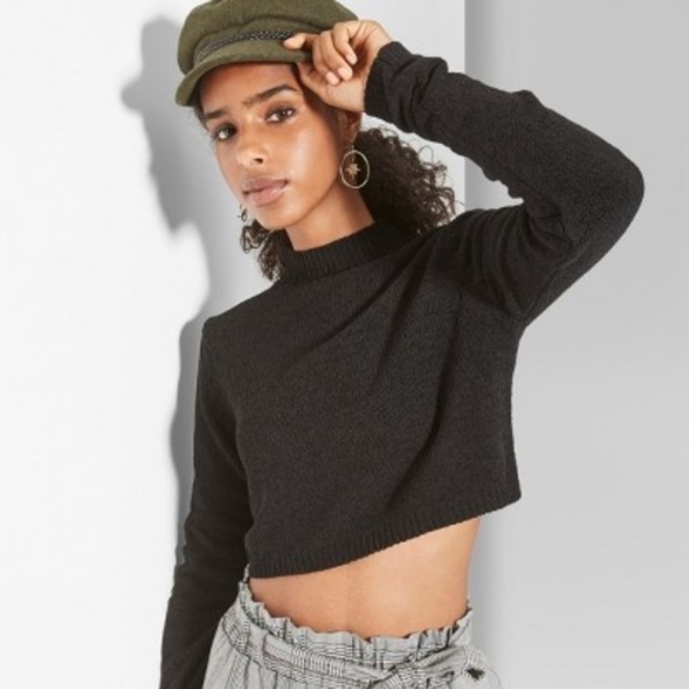 Turtleneck cropped sweater